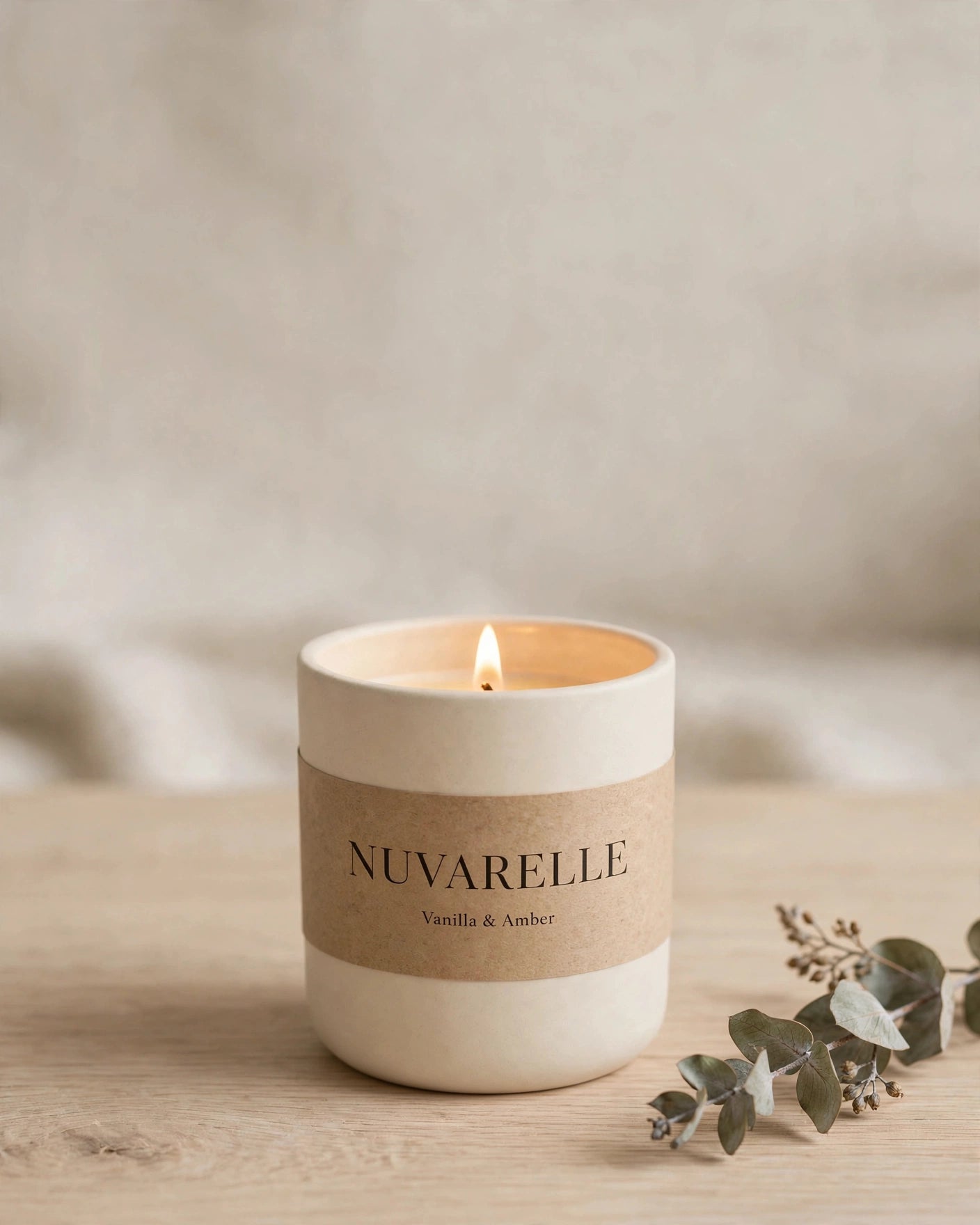 Nuvarelle Amber Bloom – Vanilla & Amber Scented Candle